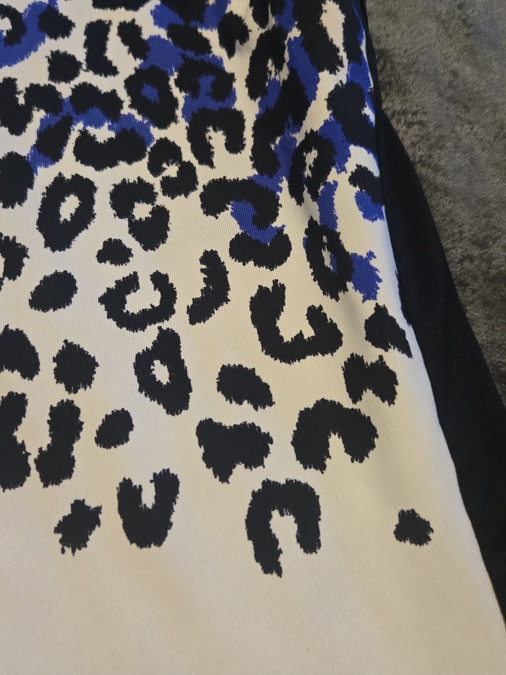 Set Tail Blue and Black Leopard Mini Skirt And Top - Picture 11 of 12